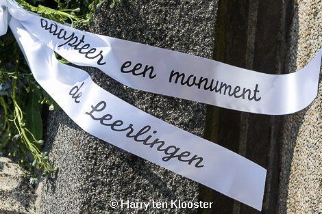 03-04-2013_herdenking_monument_meppelerstraatweg-n.vedelaar_03.jpg