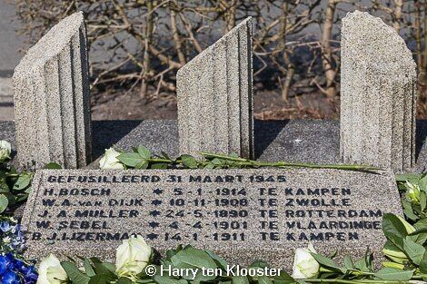 03-04-2013_herdenking_monument_meppelerstraatweg-n.vedelaar_05.jpg