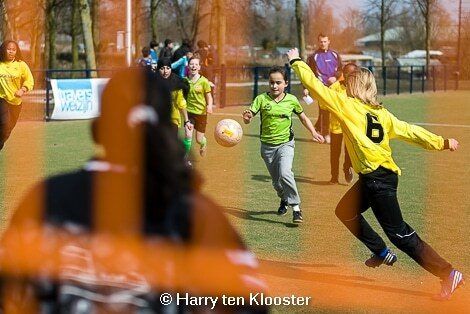 03-04-2013_voetbaltournooi_holtenbroek_03.jpg
