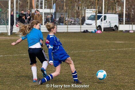 03-04-2013_voetbaltournooi_sportpark_van_marle_02.jpg