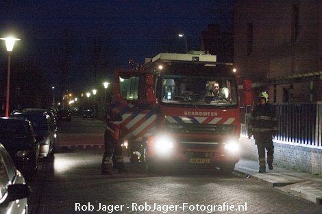 17-04-2013_explosieven_linnenweverstraat_11.jpg