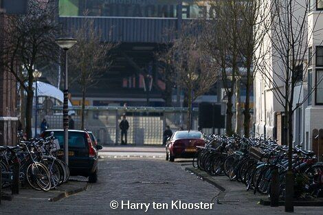 12-02-2013_fietsenchaos_stationsbuurt_04.jpg