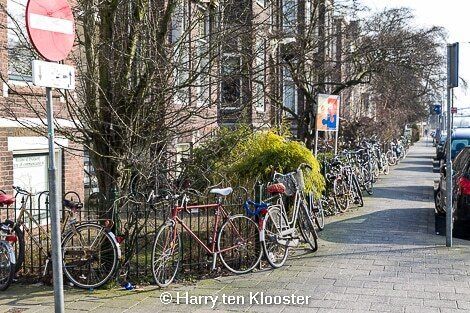 12-02-2013_fietsenchaos_stationsbuurt_05.jpg