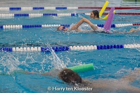 23-01-2013_schoolzwemmen-zwembad_de_vrolijkheid_05.jpg