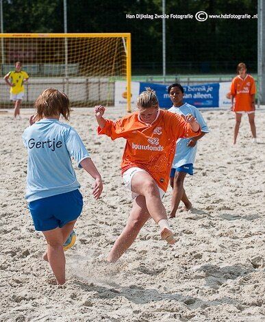 beachvoetbal_dames-72-edit.jpg
