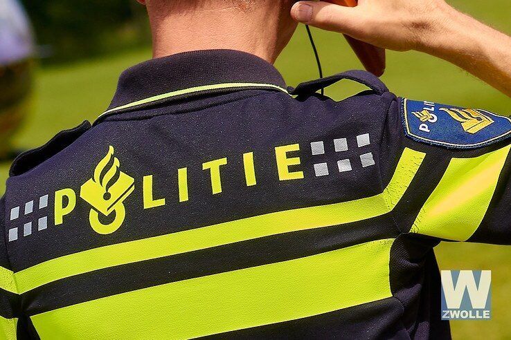 Politie Zwolle heeft het druk met bekeuren verkeersovertreders - Foto: Pim Haarsma