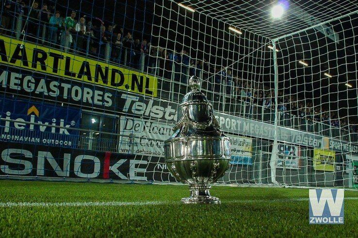 PEC Zwolle loot uit tegen De Graafschap in de KNVB Beker - Foto: Arjen van der Zee