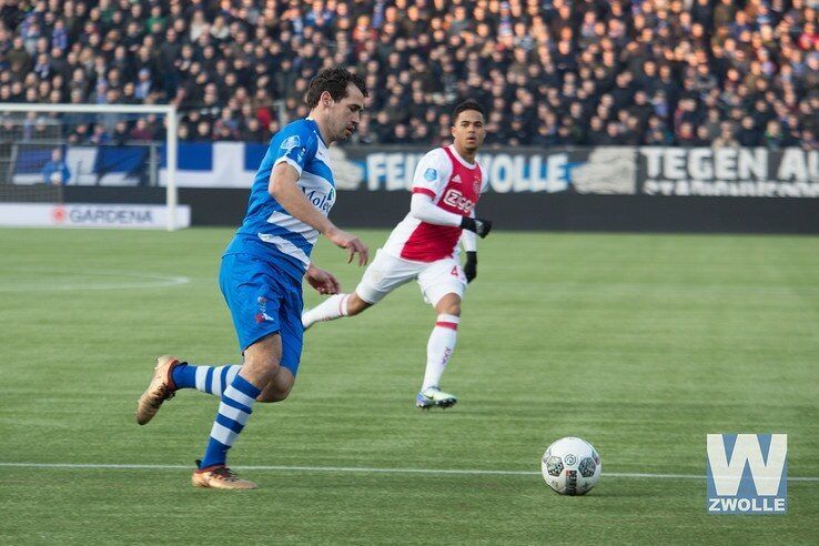 PEC Zwolle kan niet stunten tegen Ajax - Foto: Wouter Steenbergen