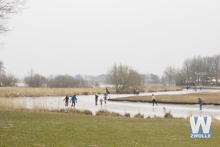 Zwolle geniet in laatste weekend voorjaarsvakantie van natuurijs - Foto: Ellen la Faille
