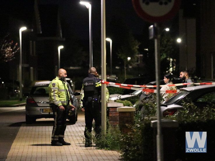 Gewonde bij schietincident in Zwolse wijk Stadshagen - Foto: Arjen van der Zee
