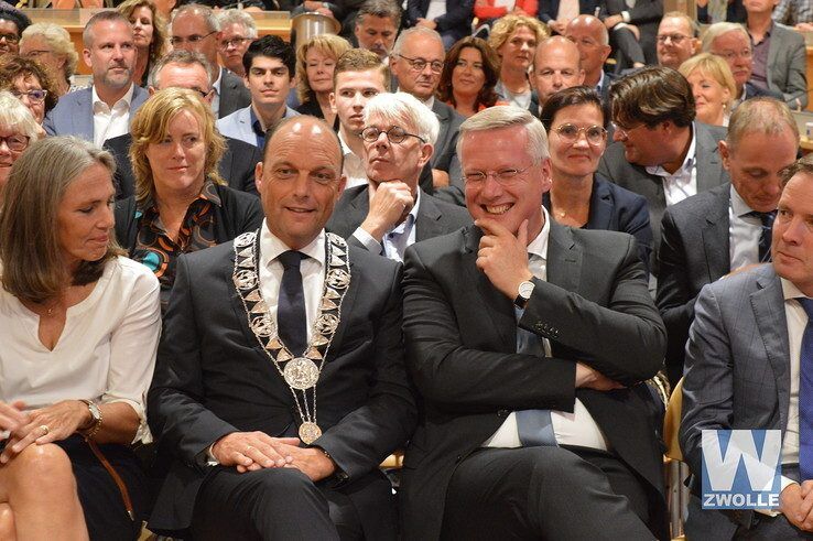 Interview met burgemeester en autoliefhebber Peter Snijders - Foto: Hennie Vrielink