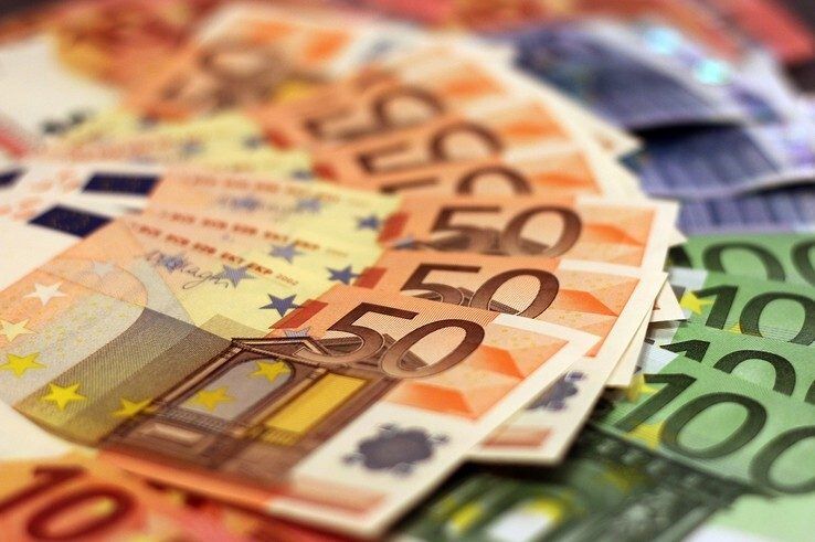 Weeshuis schenkt 100.000 euro aan Zwolse jeugdprojecten