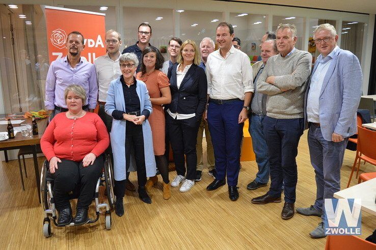 PvdA-leider Lodewijk Asscher op bezoek in Zwolle - Foto: Hennie Vrielink