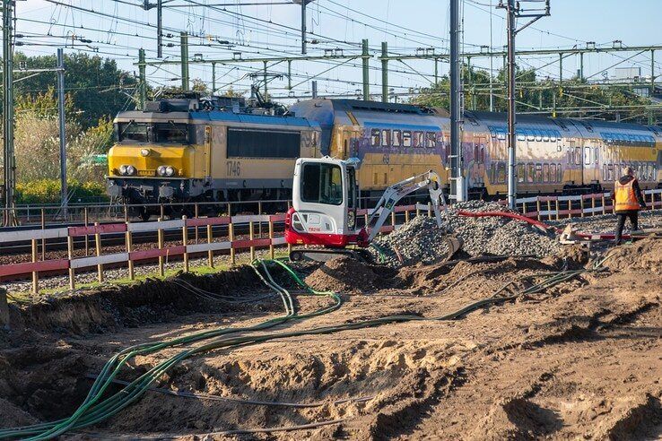 Verbreding spoorviaduct Hortensiastraat begonnen - Foto: Peter Denekamp