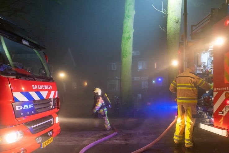 Brand aan Schellerbergweg - Foto: Peter Denekamp