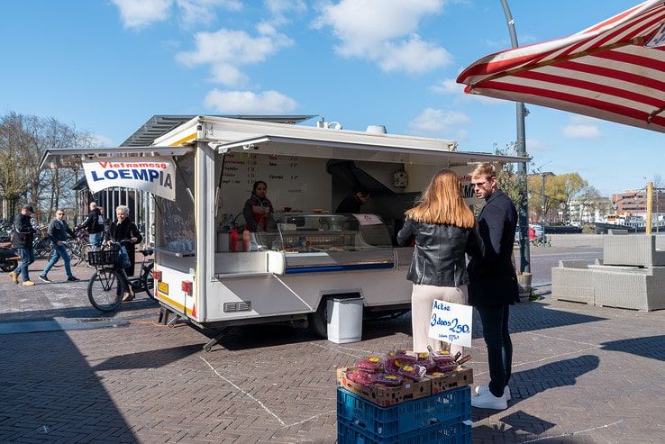 Markt in Zwolle blijft open - Foto: Peter Denekamp