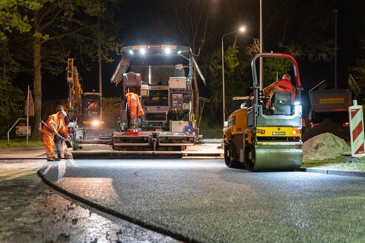Nachtelijk werk maakt verkeersveiligheid in Assendorp sterk - Foto: Peter Denekamp