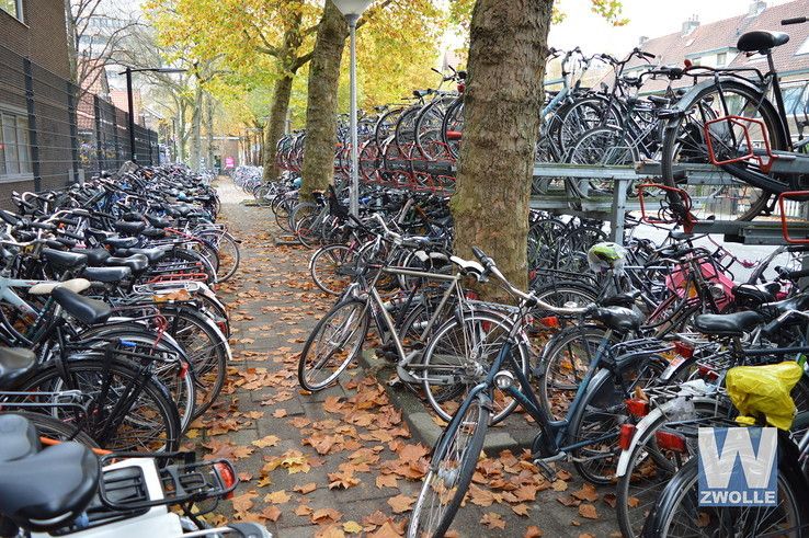 Actieplan gemeente wil Zwollenaren meer laten fietsen - Foto: Hennie Vrielink