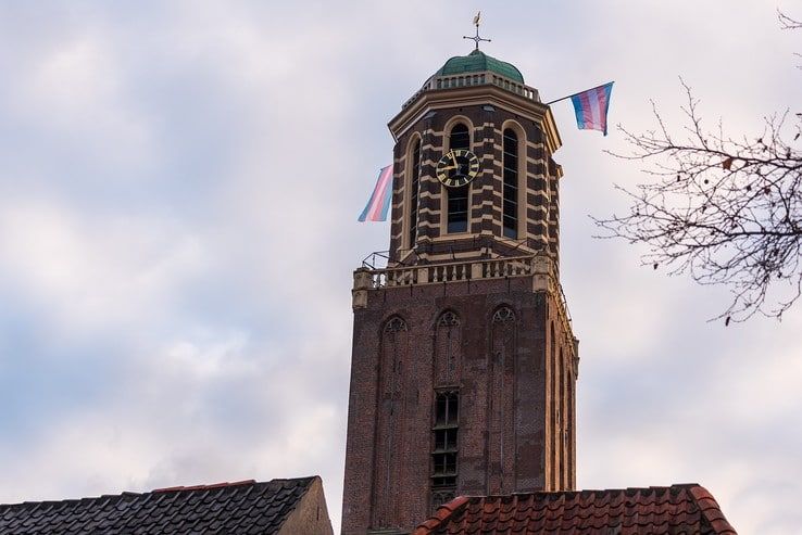 Gemeente Zwolle gaat vaker vlaggen - Foto: Peter Denekamp