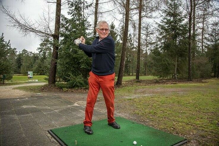 Gerard Nunnikhoven op golfbaan - Foto: Isala