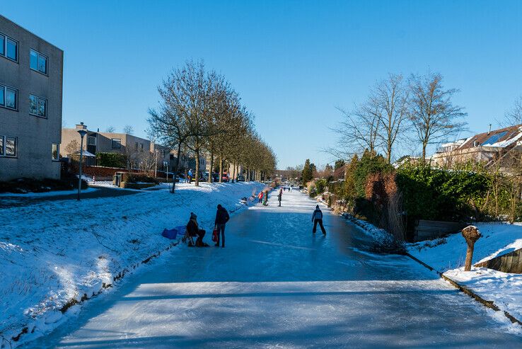 Heel Zwolle-Zuid schaatst - Foto: Peter Denekamp