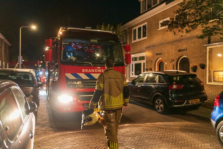 Schoorsteenbrand in Assendorp snel onder controle - Foto: Peter Denekamp