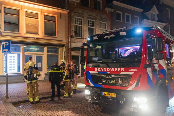 Ramkraak bij opticien in Zwolse binnenstad, 7 verdachten opgepakt in Amsterdam - Foto: Peter Denekamp