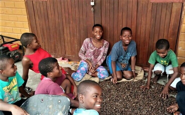 Gymnasium Celeanum haalt recordbedrag op voor Malaika Kids - Foto: Joseph en Aisha uit Dar es Salaam