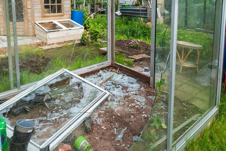 Vandalen houden huis in Aa-tuinen: ‘Dit is onacceptabel’ - Foto: Peter Denekamp