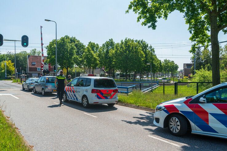 Blikschade bij kop-staartbotsing in Zwolle-Zuid - Foto: Peter Denekamp