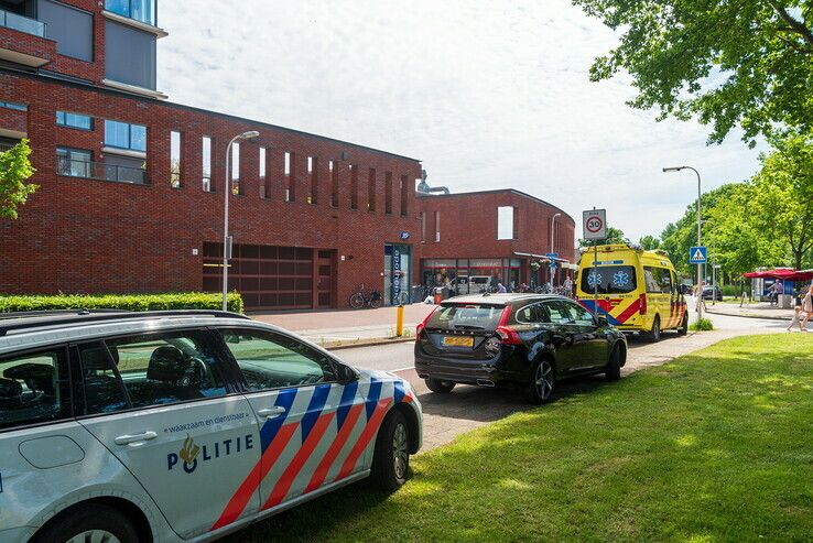 Fietsster raakt gewond in Zwolle-Zuid - Foto: Peter Denekamp