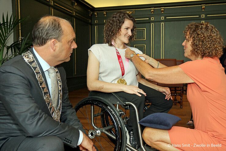 Koninklijke Onderscheiding voor Paralympische sporter Jitske Visser
