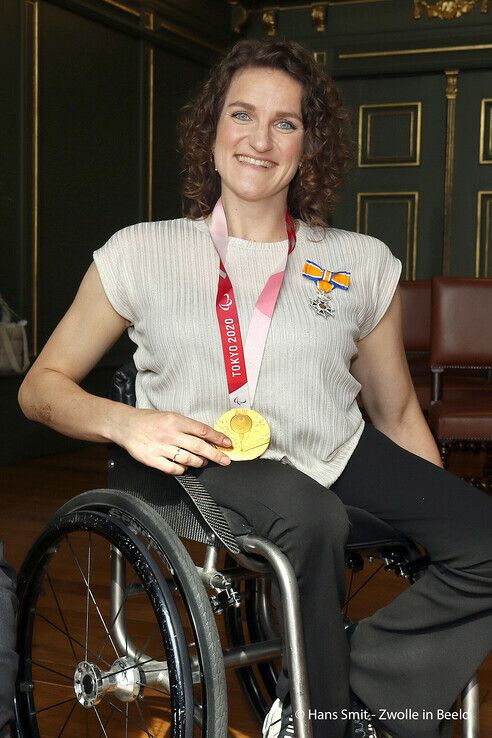 Koninklijke Onderscheiding voor Paralympische sporter Jitske Visser