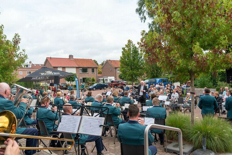 Koninklijke Erepenning voor honderdjarige muziekvereniging in Windesheim - Foto: Peter Denekamp