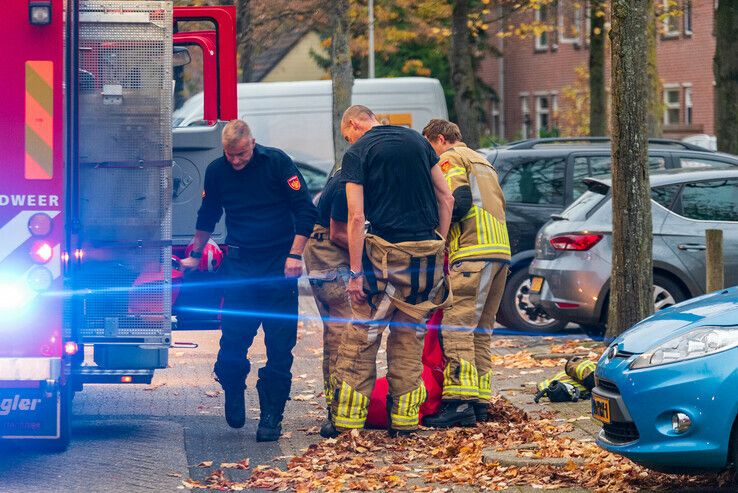 Verwarde man steekt woning in brand in Zwolle-Zuid - Foto: Peter Denekamp