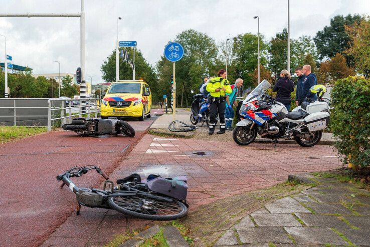 Ongeval op Blaloweg, fiets breekt in twee stukken - Foto: Peter Denekamp