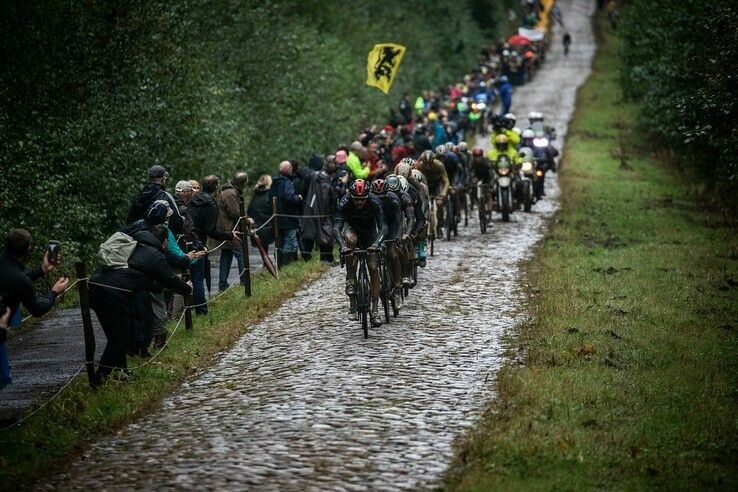 Parijs - Roubaix - Foto: Leon van Bon