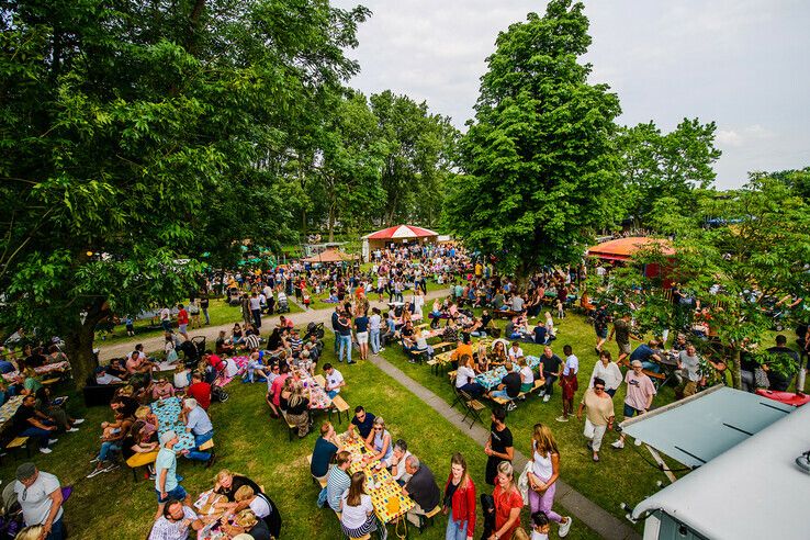 Foodfestival Lepeltje Lepeltje terug in Ter Pelkwijkpark - Foto: Niels de Vries