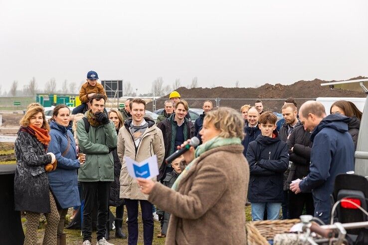 Eerste paal geslagen voor woningen op De Vier Erven in De Tippe - Foto: Gemeente Zwolle