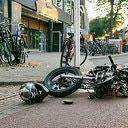 Eenzijdig ongeval met motor aan de Vechtstraat