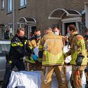 Auto ramt woning in Zwolle-Zuid, drie gewonden