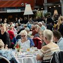 Tweehonderd Zwolse senioren genieten van stadslunch bij Deltion