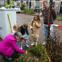 112 buurtinitiatieven uit Zwolle maken hun straat groen tijdens Burendag