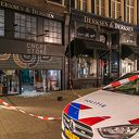 Ramkrakers slaan op de vlucht met peperdure kleding in Zwolle, politie vat ze snel in de kraag